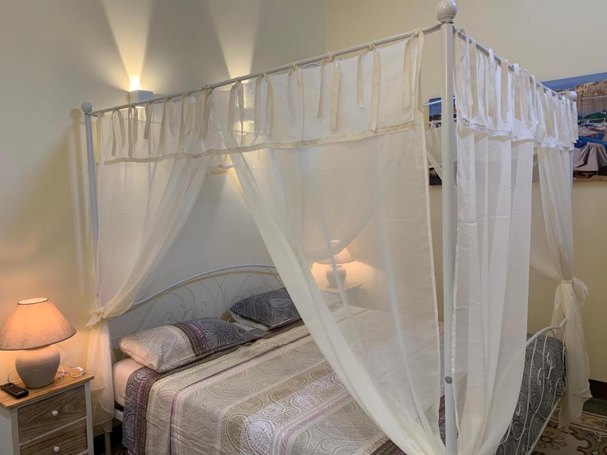 Bed and Breakfast Piazza Fontana Luxury Galatina Zewnętrze zdjęcie