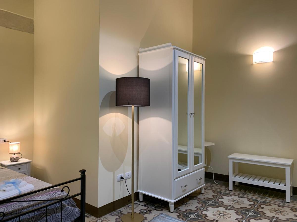 Bed and Breakfast Piazza Fontana Luxury Galatina Zewnętrze zdjęcie
