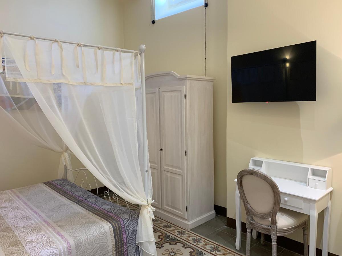 Bed and Breakfast Piazza Fontana Luxury Galatina Zewnętrze zdjęcie